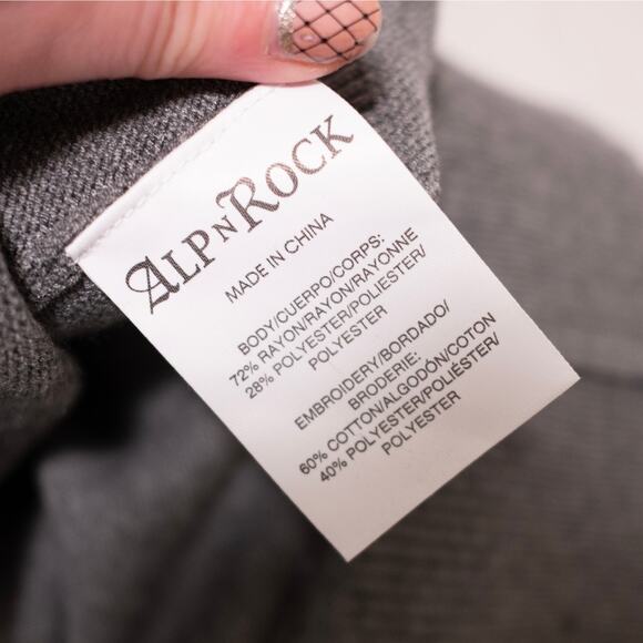 Alp N Rock Isabelle Sweater Gray Embroidered Apres Ski Winter Turtlenect S NWT - Picture 6 of 6